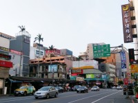 礁溪溫泉區熱鬧街景<br/> 攝影：Eva隨手拍