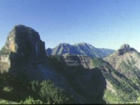 大小霸尖山<br/> 攝影：陳勇霖