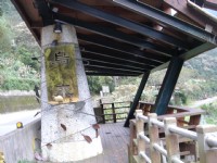 新烏公路旁休憩亭<br/> 攝影：余燕鳳