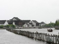 鑑湖<br/> 攝影：馮順