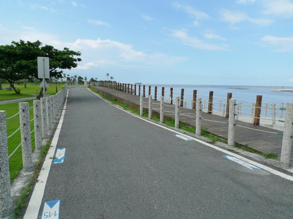 台开心农场(洄澜湾开心农场) 摄影：Eva隨手拍