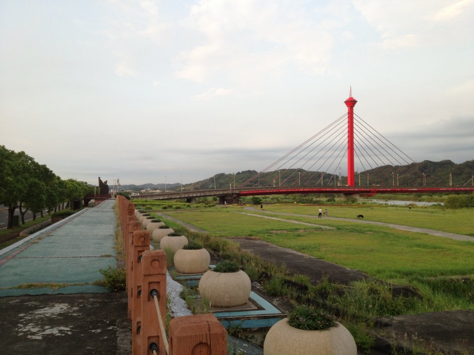 後龍溪河濱公園 攝影：Fiona