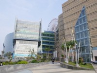 夢時代購物中心<br/> 攝影：Eva隨手拍