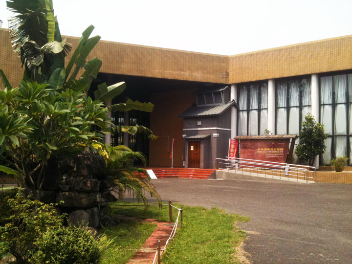 屏東酒廠菸酒文物館 攝影：三個井
