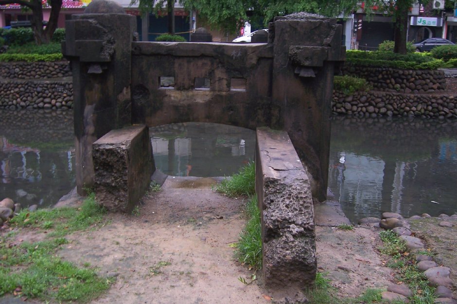 橋的遺蹟 攝影：林夢真
