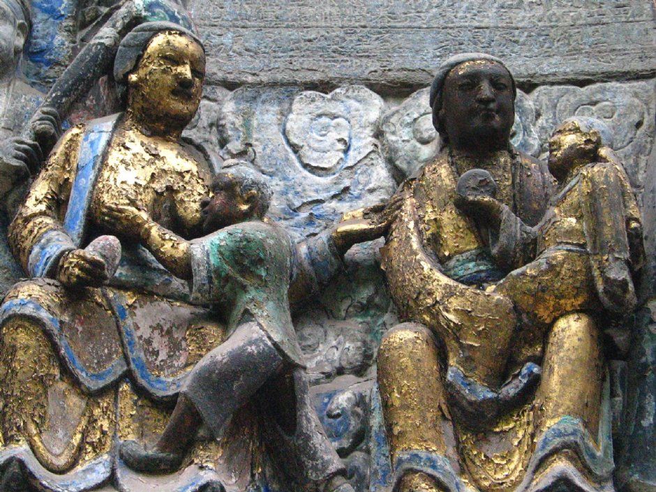 孩子與母親 攝影：馮順