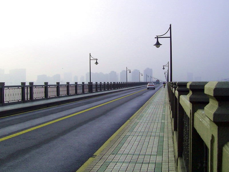 宏偉大橋 攝影：方盛文