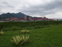 遠觀關渡大橋<br/> 攝影：kavin