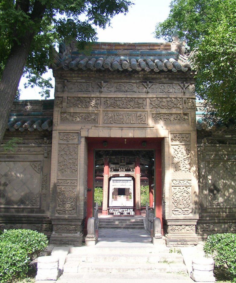 寺門深似海 攝影：林明德