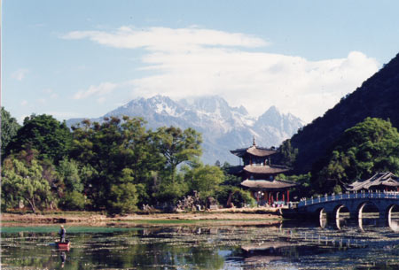 玉泉公園-02 攝影：台灣中國旅行社