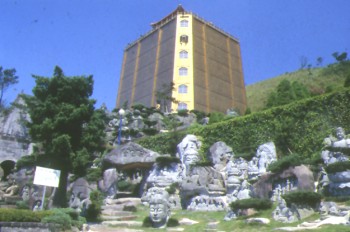 佛像雕刻 攝影：陳勇霖