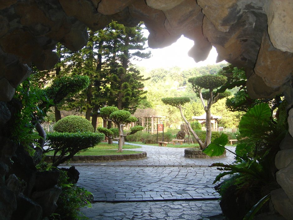 山洞出口 攝影：余燕鳳