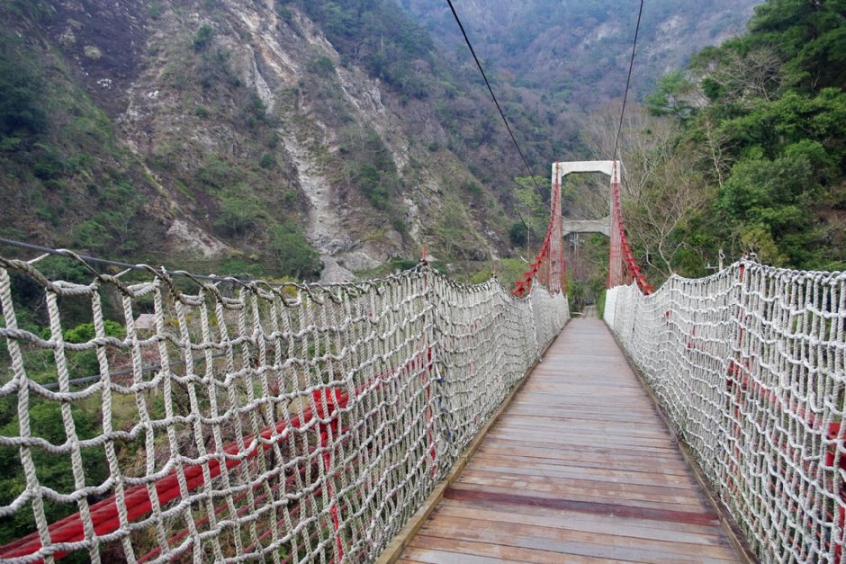 捎來吊橋 攝影：Eva隨手拍