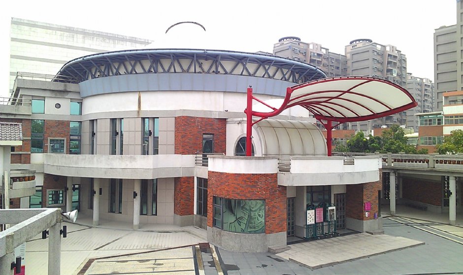 港區藝術中心 攝影：Eva隨手拍