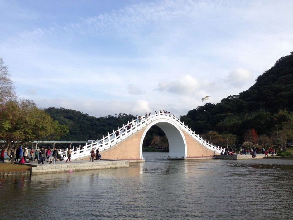 大湖公園拱橋 攝影：陳皮梅