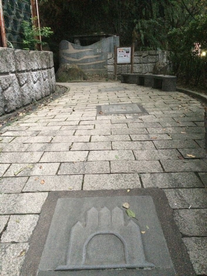佛手洞 攝影：Eva隨手拍