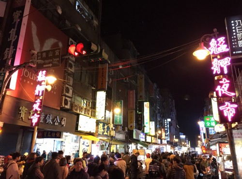 艋舺夜市(萬華夜市)
