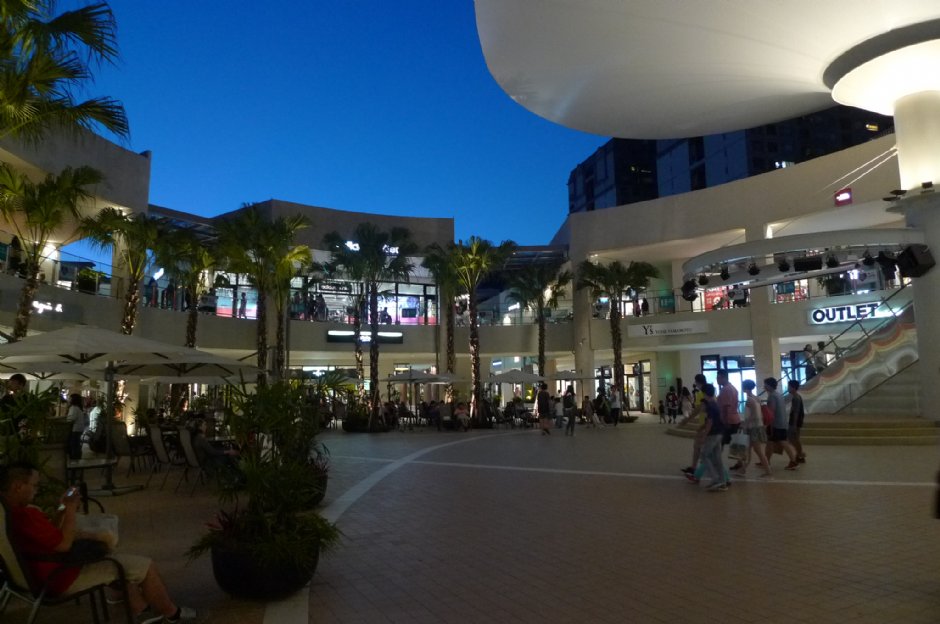 MITSUI OUTLET PARK 林口 攝影：Eva隨手拍