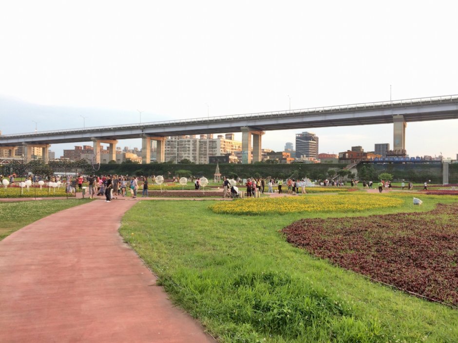 江翠礫間水岸公園 攝影：Eva隨手拍