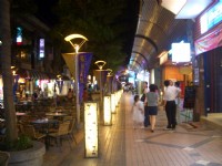 台中精明一街夜景<br/> 攝影：鄭瑄頤