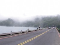 向山自行車道-水社壩堰堤段<br/> 攝影：Eva隨手拍