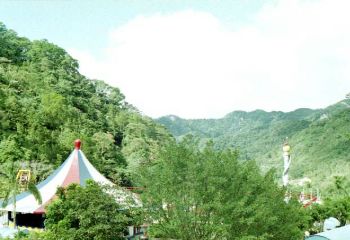 美麗山景 攝影：呂玫瑢