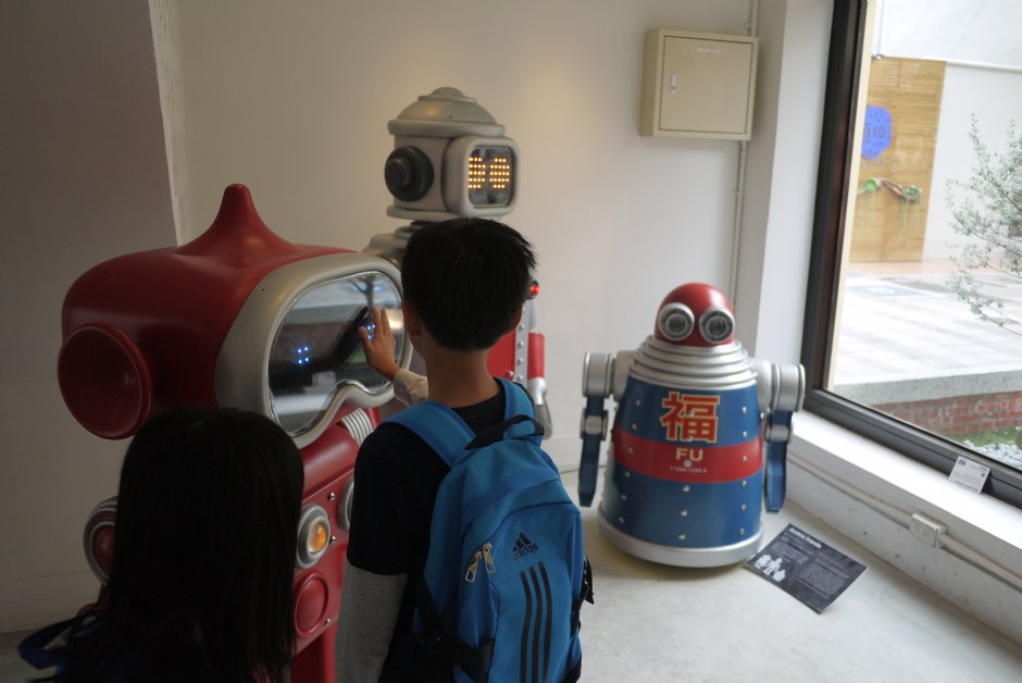 機器人裝置藝術 攝影：旅遊王攝影組