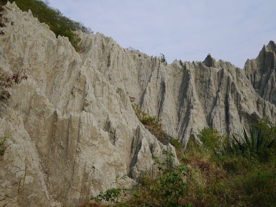 漯底山惡地形 攝影：三井