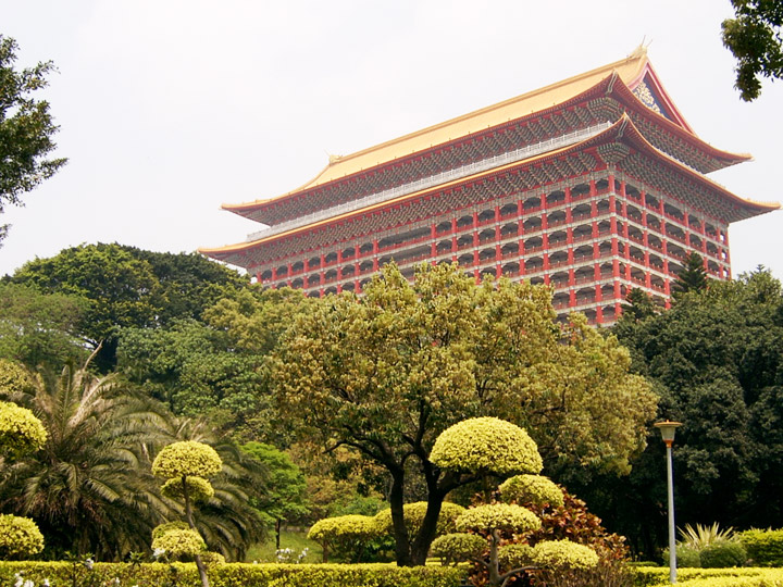 遠眺圓山飯店 攝影：曾婉玲