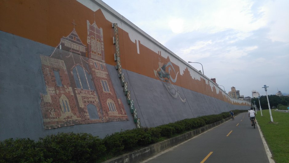 淡水河右岸 攝影：Lu