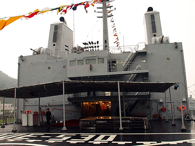 武夷軍艦甲板 攝影：amo