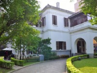 台北之家白色二層樓洋式建築<br/> 攝影：amo