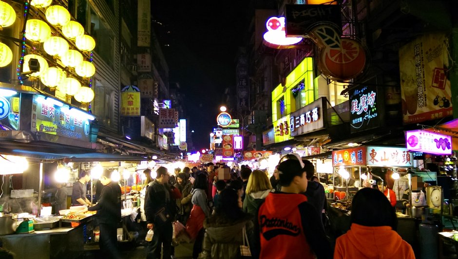 基隆廟口夜市 攝影：Eva隨手拍