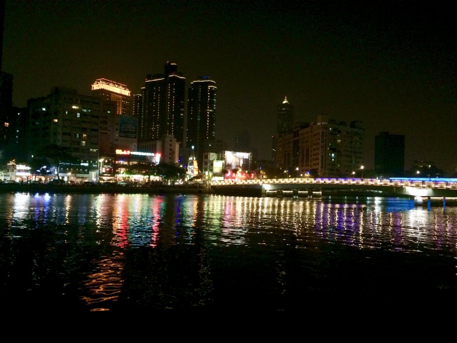愛河美景 攝影：Eva隨手拍