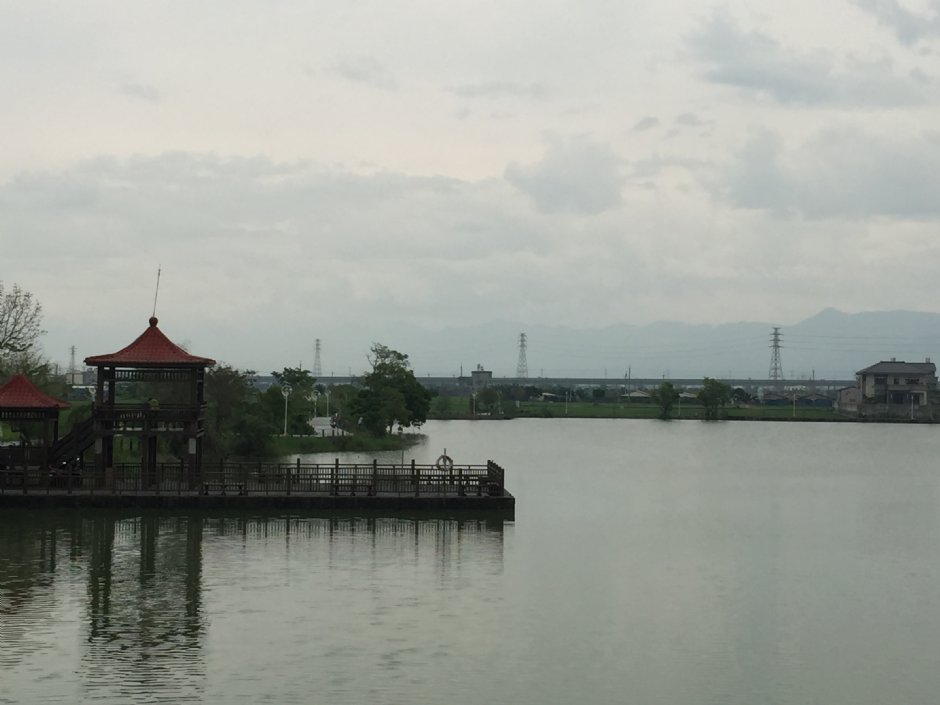 天鵝湖公園 攝影：旅遊王攝影組