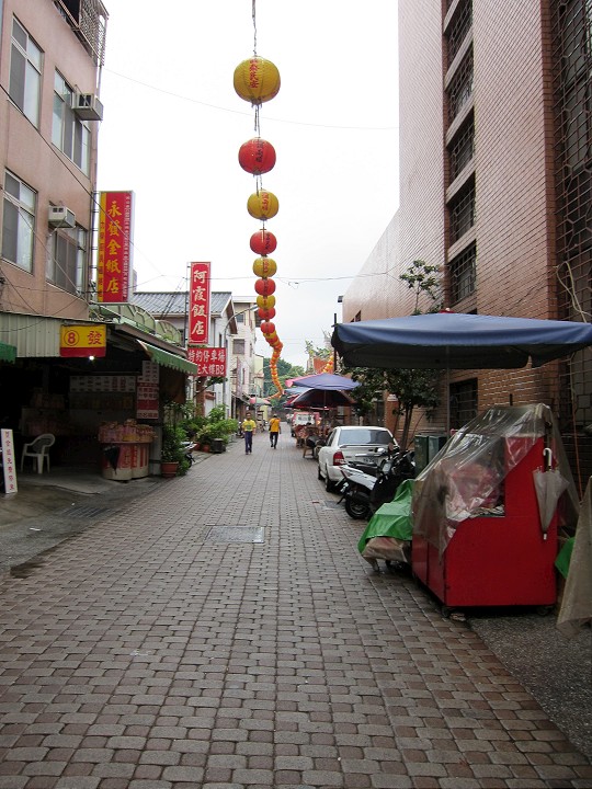 天公庙外街道 摄影：黃儒永