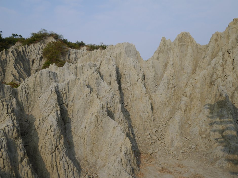 漯底山惡地形 攝影：三井