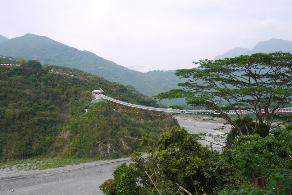 山川琉璃吊橋 攝影：旅遊王攝影組