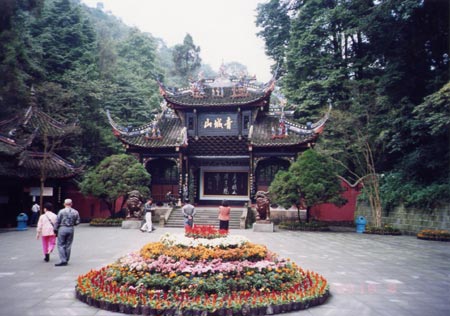 青城山-03 攝影：台灣中國旅行社