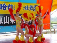 辣妹舞團表演<br/> 攝影：蔣玉祺