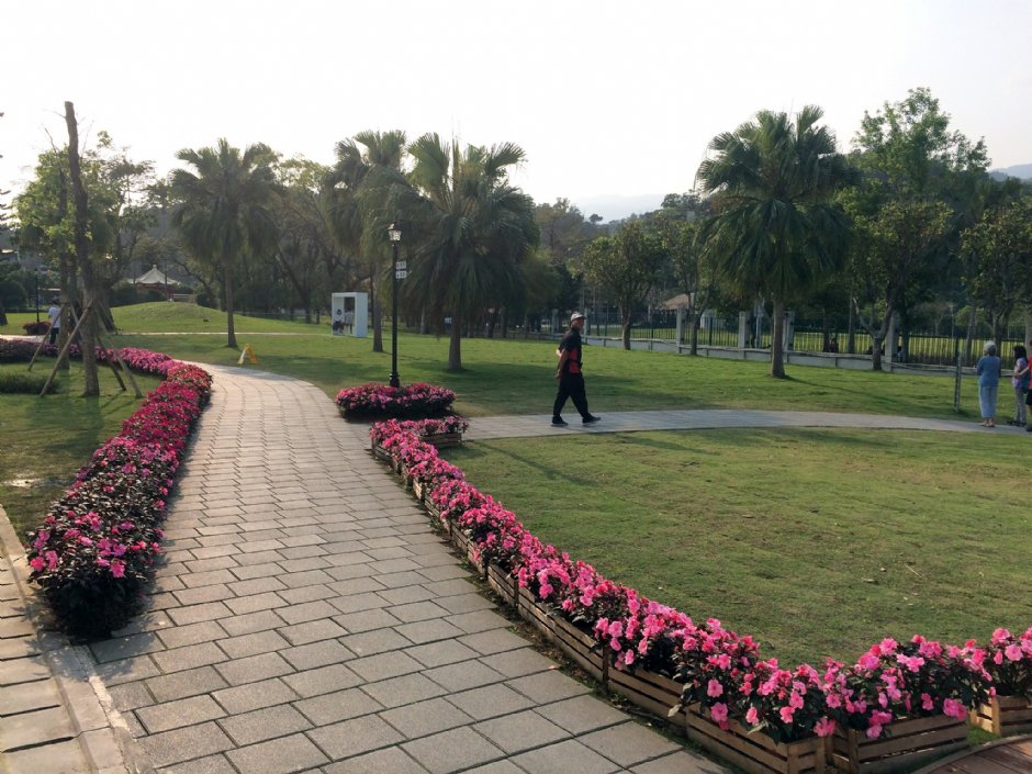 龍潭湖畔悠活園區 攝影：Eva隨手拍