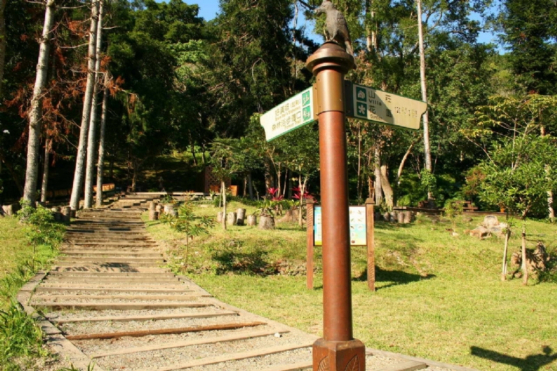 好漢坡與山莊叉路口 攝影：老山羊部落格