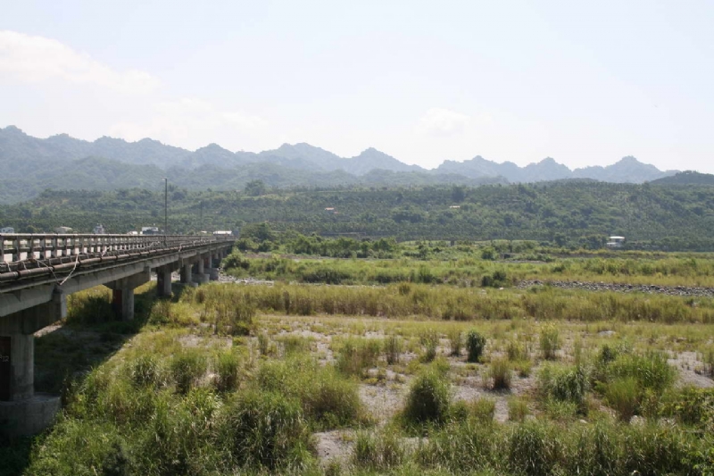 富源溪與鶴崗台地 攝影：老山羊部落格