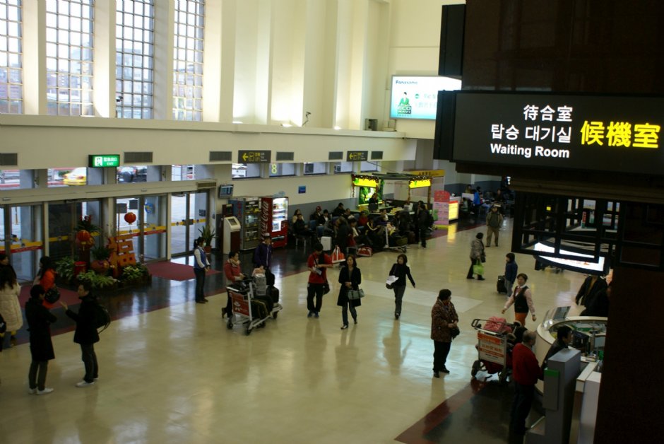 機場大廳 攝影：Eva隨手拍