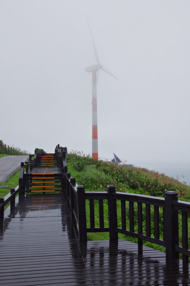 石門風力發電站木棧道 攝影：Eva隨手拍