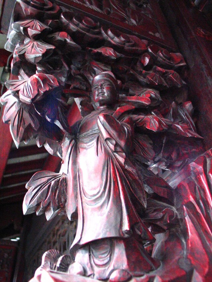 雕飾 攝影：馮順