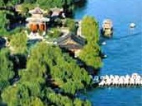 大明湖-2<br/> 攝影：四川旅遊信息網