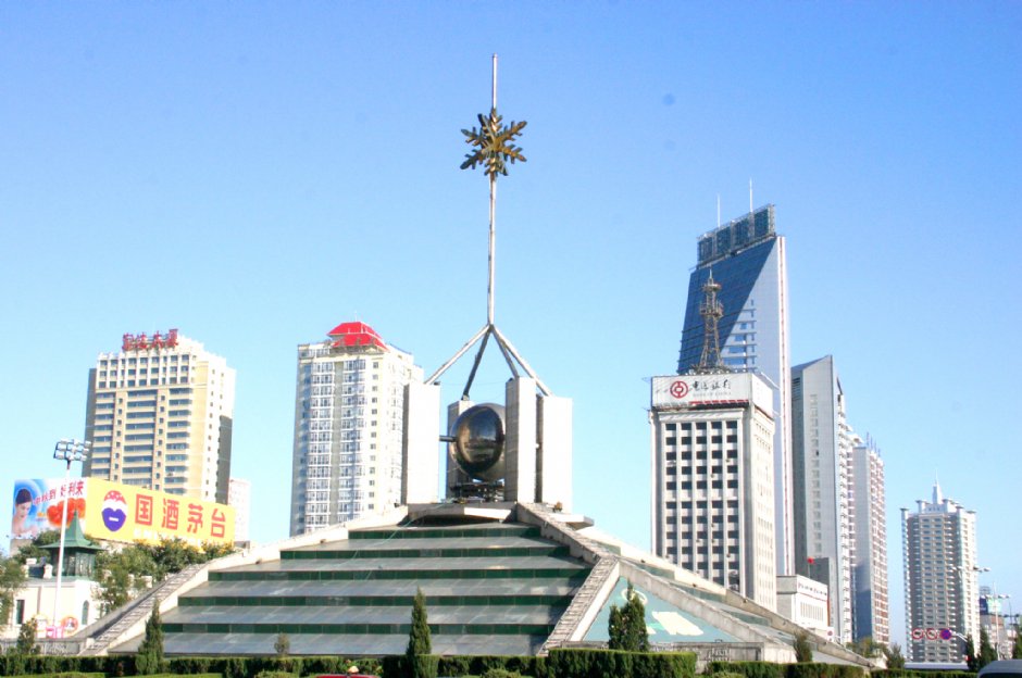哈爾濱市的標誌，是雪花 攝影：馮順