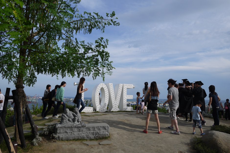 忠烈祠LOVE高雄觀景台 攝影：三井