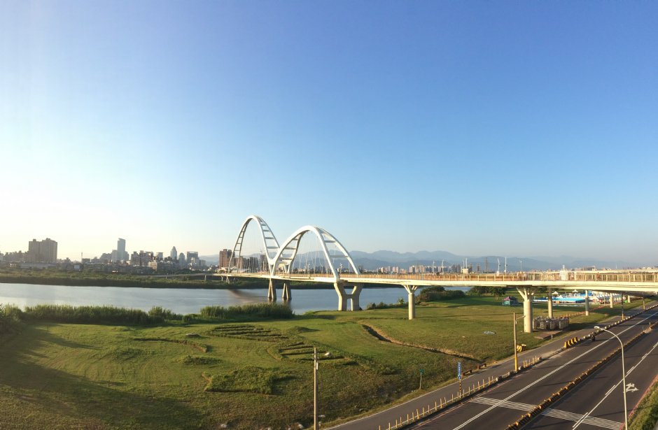 新月橋 攝影：Eva隨手拍